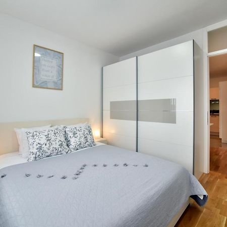 First Class Apartment, Free Parking Загреб Экстерьер фото