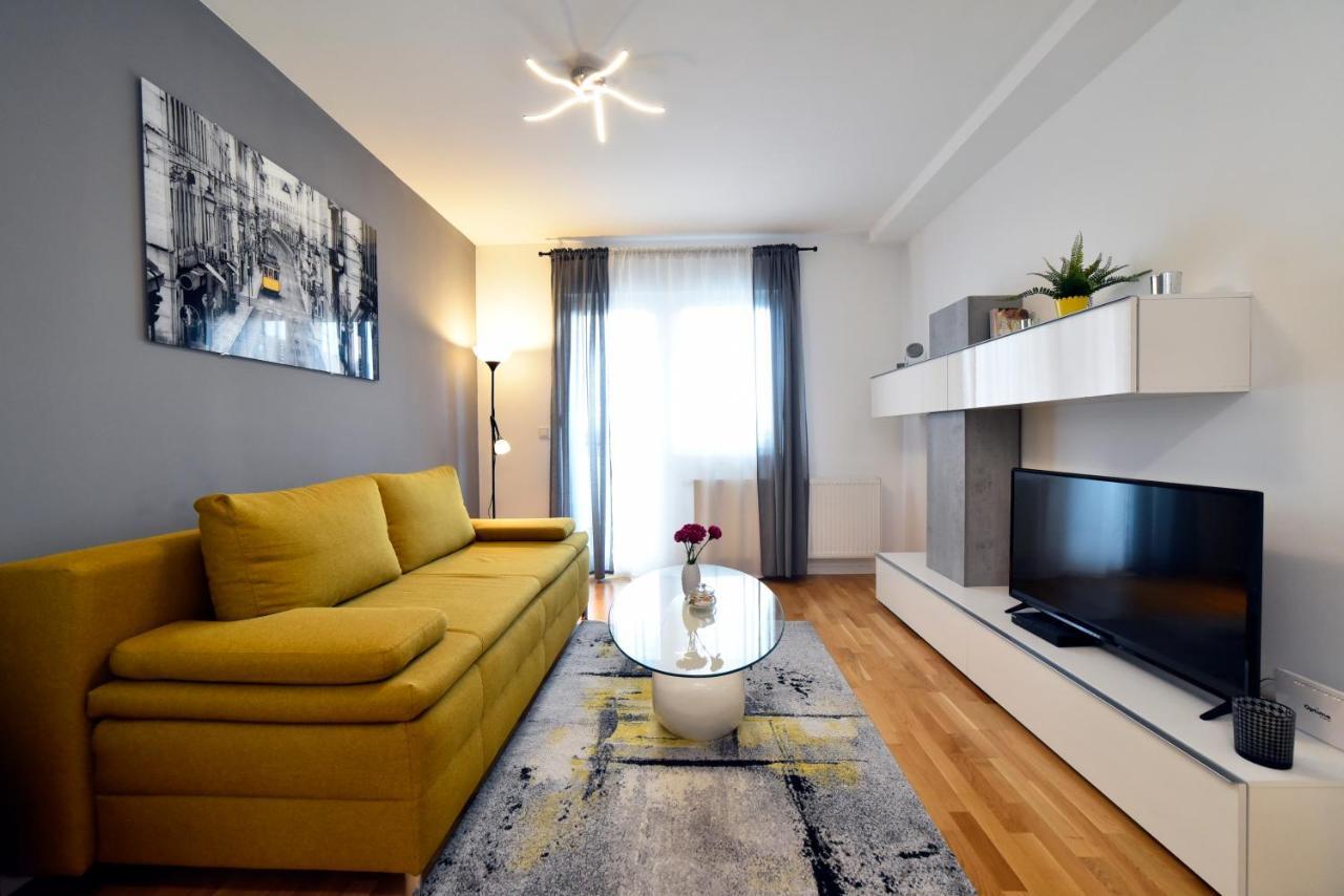 First Class Apartment, Free Parking Загреб Экстерьер фото